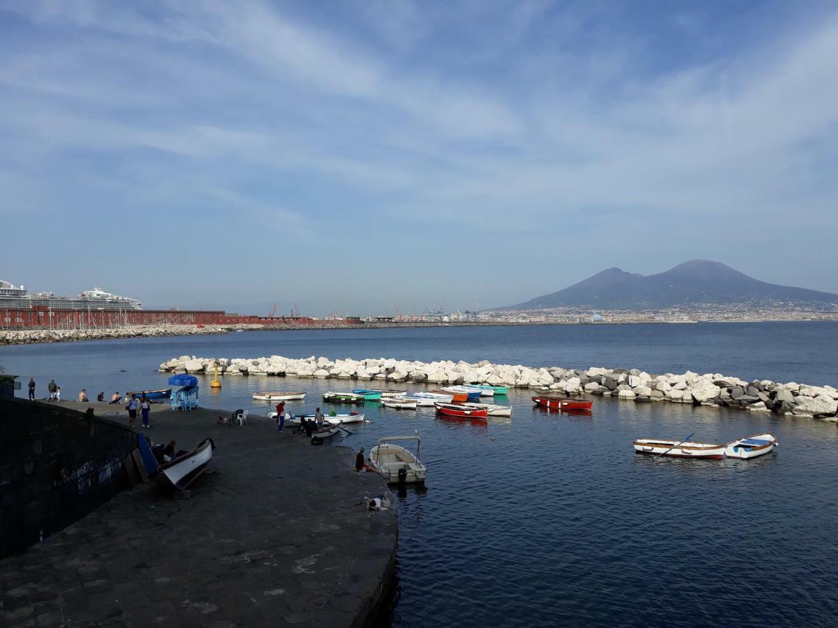 La Mansarda Villa Napoli Bagian luar foto
