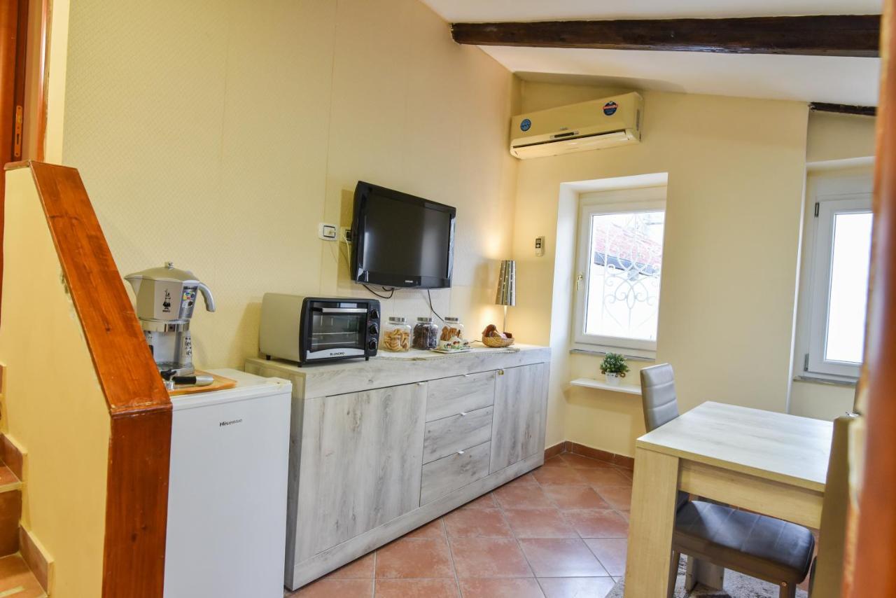 La Mansarda Villa Napoli Bagian luar foto